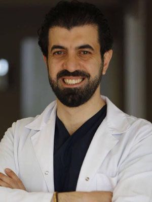 Dr. Levent Acar - Chirurghi specializzati in FUE a Istanbul